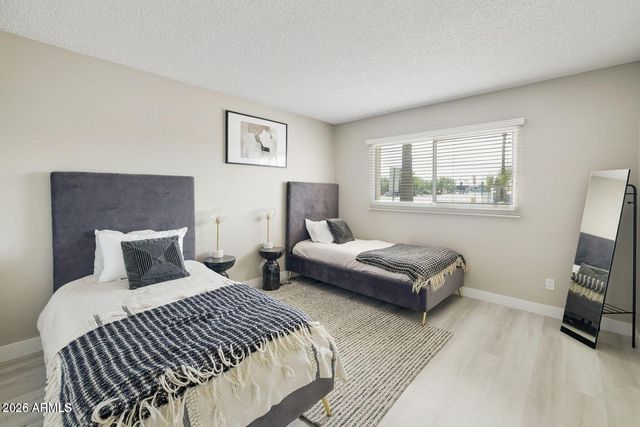 1732 E HERMOSA Drive, Tempe, AZ 85282