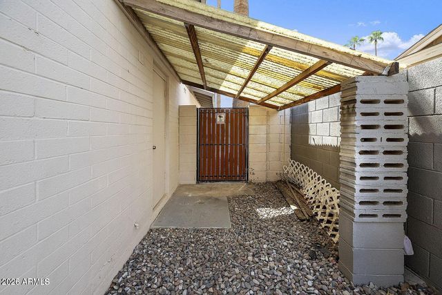 1732 E HERMOSA Drive, Tempe, AZ 85282