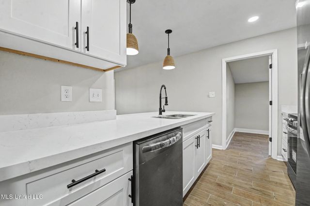 311 Robert Dale Drive, Gulfport, MS 39503