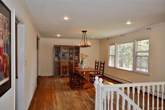 2 Brookwood Road, Bedford, NY 10506