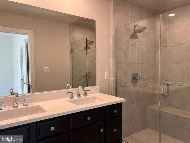 2319 WATER PROMENADE AVE, Herndon, VA 20171