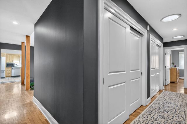 14 Sunderland Place, Suffern, NY 10901