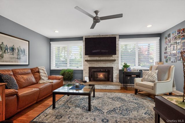 14 Sunderland Place, Suffern, NY 10901