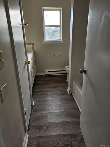 109 Caesar Lane East, New Windsor, NY 12553