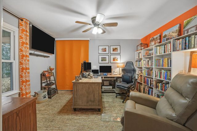 811 Hogans Branch Rd, Hendersonville, TN 37075