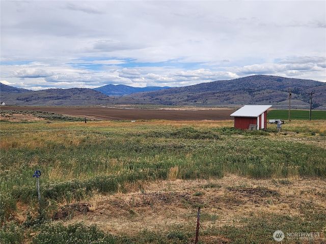 179 Tonasket Airport Road, Tonasket, WA 98855