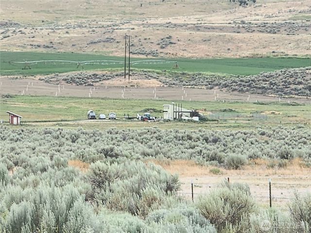 179 Tonasket Airport Road, Tonasket, WA 98855