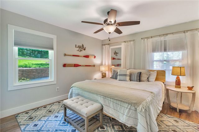 107 J Moore Avenue, Townville, SC 29689