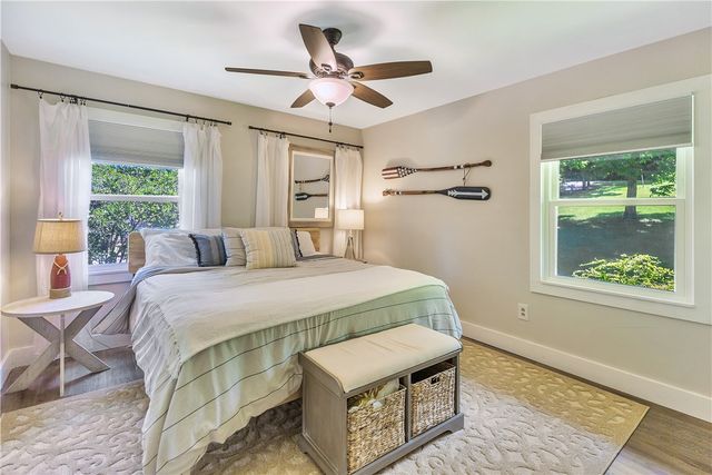 107 J Moore Avenue, Townville, SC 29689