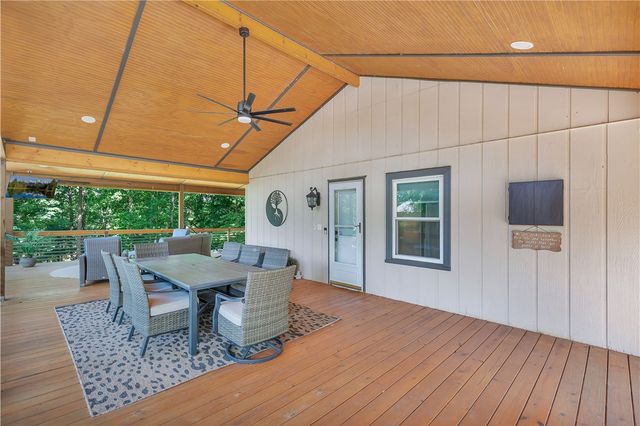 107 J Moore Avenue, Townville, SC 29689