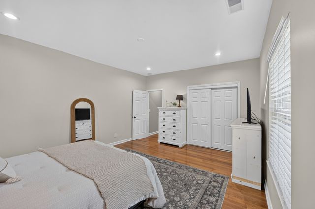 692 Northridge Dr, Gallatin, TN 37066