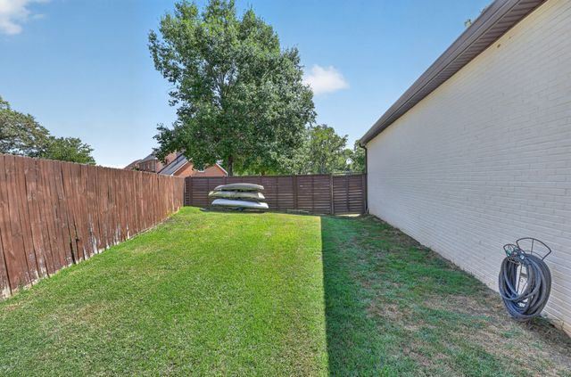 692 Northridge Dr, Gallatin, TN 37066