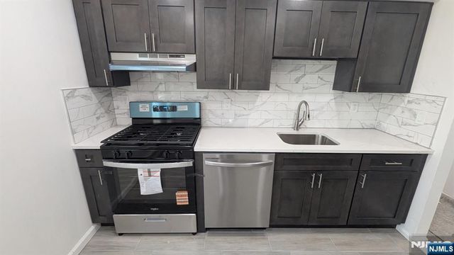 63 S Spruce 2, Ramsey, NJ 07446