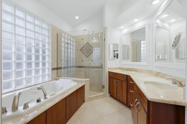 6603 VIRGINIA CROSSING, University Park, FL 34201
