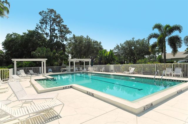 6603 VIRGINIA CROSSING, University Park, FL 34201