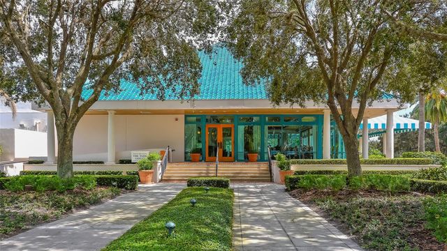 6603 VIRGINIA CROSSING, University Park, FL 34201