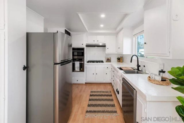 201 4Th A, Encinitas, CA 92024