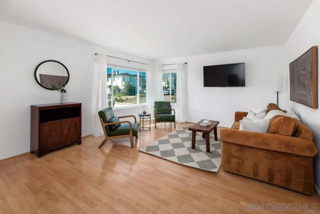 201 4Th A, Encinitas, CA 92024