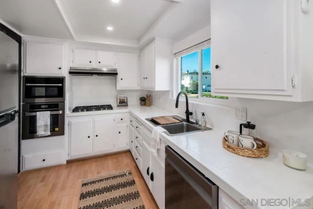 201 4Th A, Encinitas, CA 92024