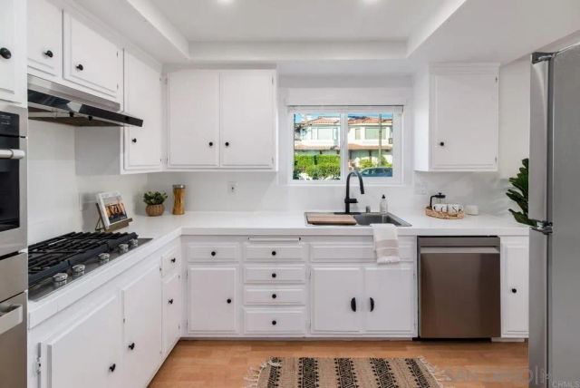 201 4Th A, Encinitas, CA 92024