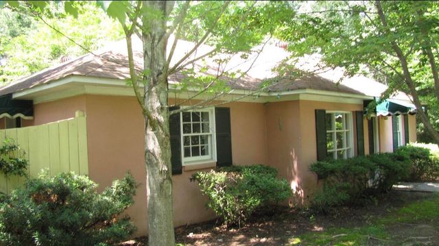 46 S Church Street, Summerton, SC 29148