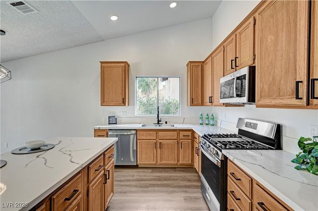 3804 Dauntless Drive, North Las Vegas, NV 89031