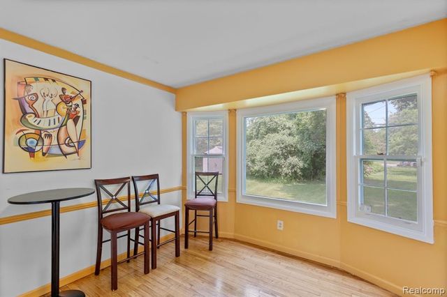 19800 Cherry Hill Street, Southfield, MI 48076