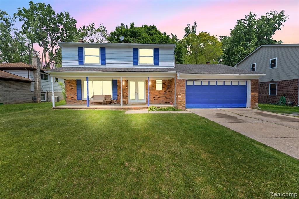 19800 Cherry Hill Street, Southfield, MI 48076