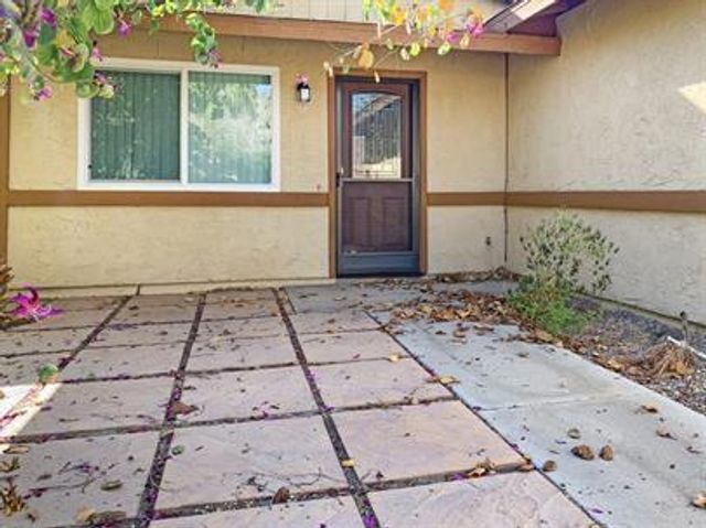 53665 Avenue Vallejo, La Quinta, CA 92253