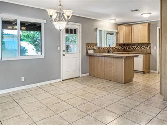53665 Avenue Vallejo, La Quinta, CA 92253