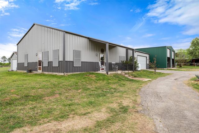 6711 W Sundance Circle, Joshua, TX 76058