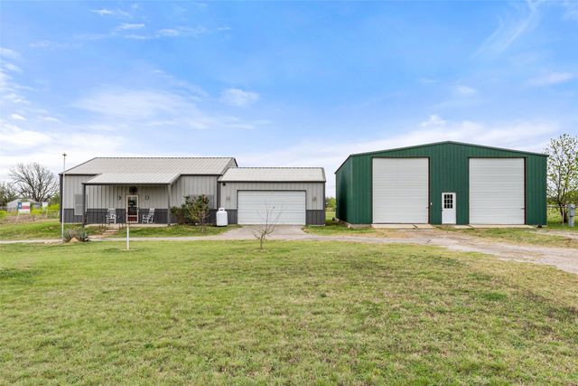 6711 W Sundance Circle, Joshua, TX 76058