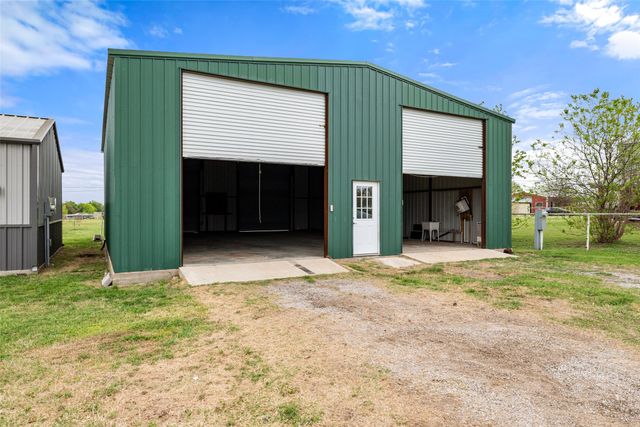 6711 W Sundance Circle, Joshua, TX 76058