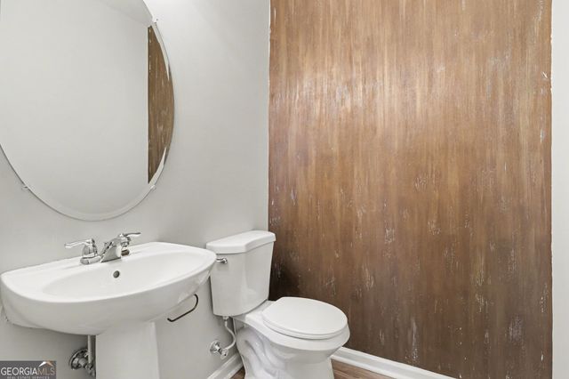 6858 Pierless Avenue, Sugar Hill, GA 30518