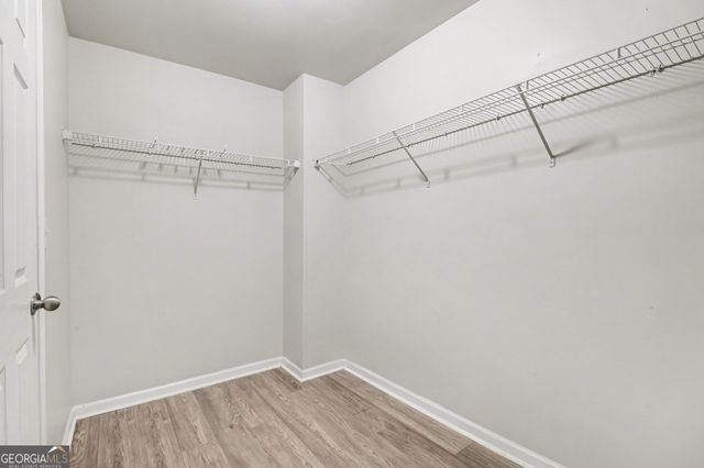 6858 Pierless Avenue, Sugar Hill, GA 30518