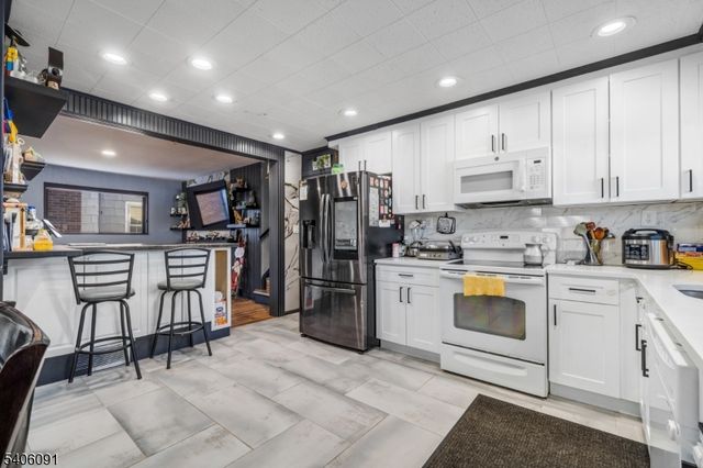 460 Grove St, Rahway City, NJ 07065