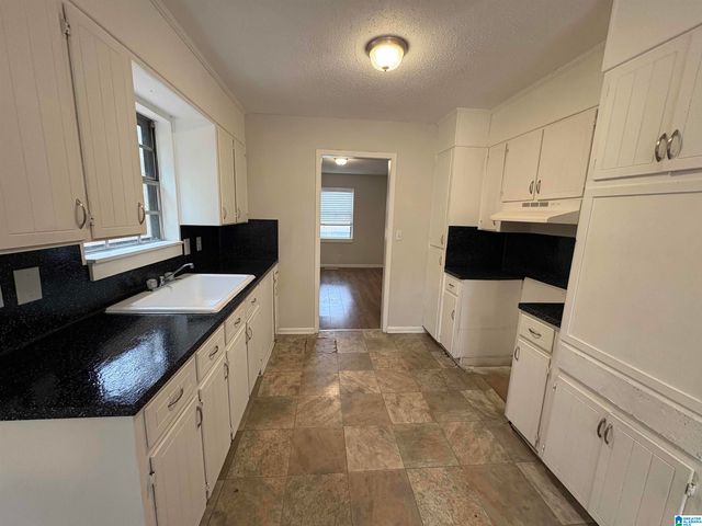 434 HILLSIDE ROAD, Bessemer, AL 35020