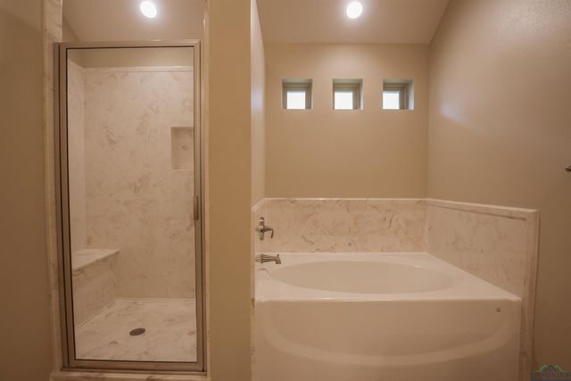 9386 Stonebank Crossing, Tyler, TX 75703