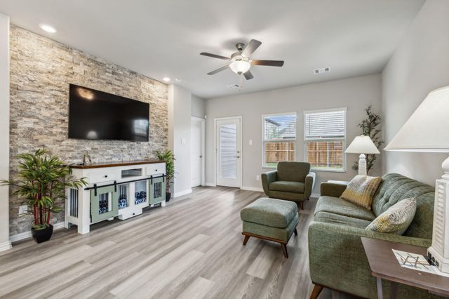 4014 Murvaul Drive, Farmersville, TX 75442