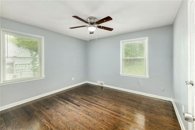 9805 E Gregory Street, Raytown, MO 64138