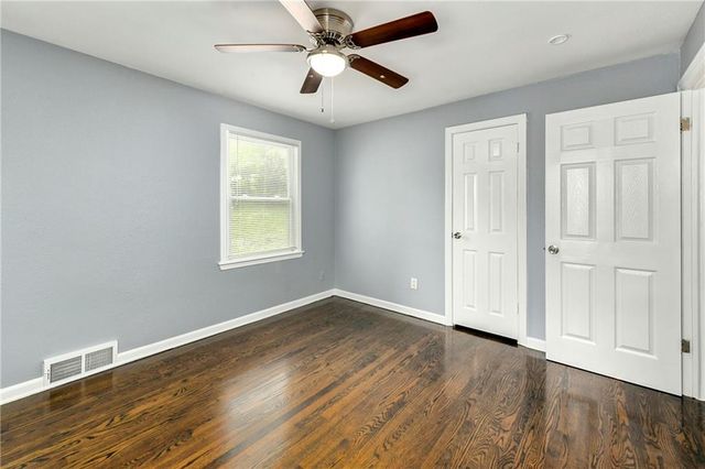 9805 E Gregory Street, Raytown, MO 64138