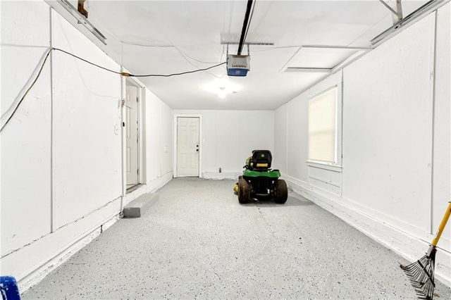 9805 E Gregory Street, Raytown, MO 64138