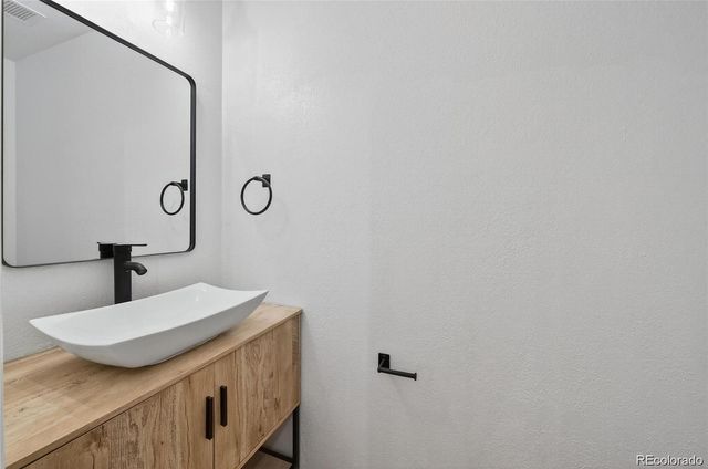 7832 Elmwood Street, Littleton, CO 80125