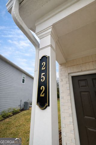 252 Wynn Way, Pendergrass, GA 30567