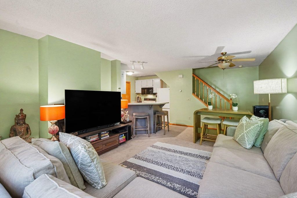 1845 Donegal Drive 5, Woodbury, MN 55125 — photo 5