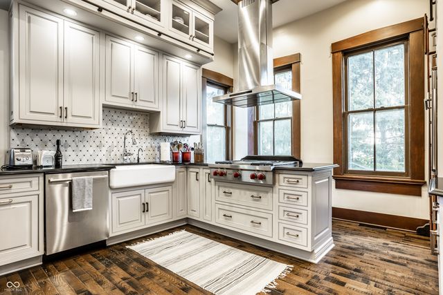 1514 N College Avenue, Indianapolis, IN 46202