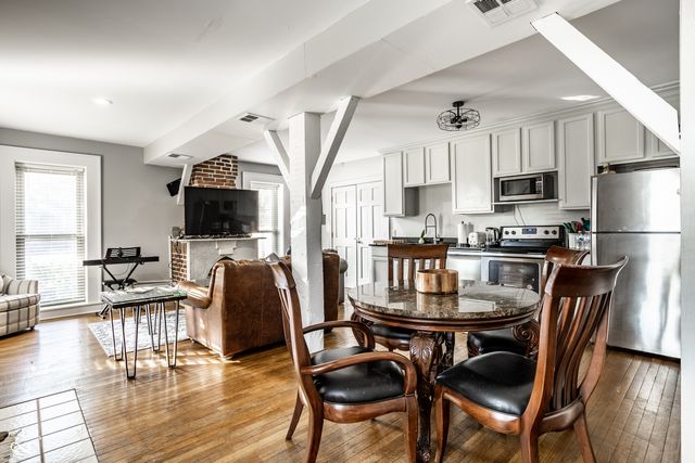 1514 N College Avenue, Indianapolis, IN 46202