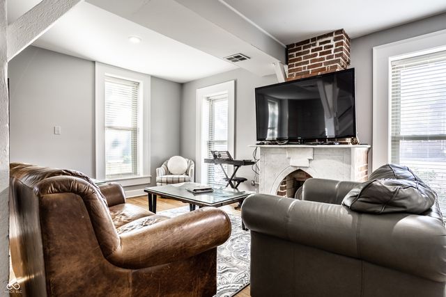 1514 N College Avenue, Indianapolis, IN 46202