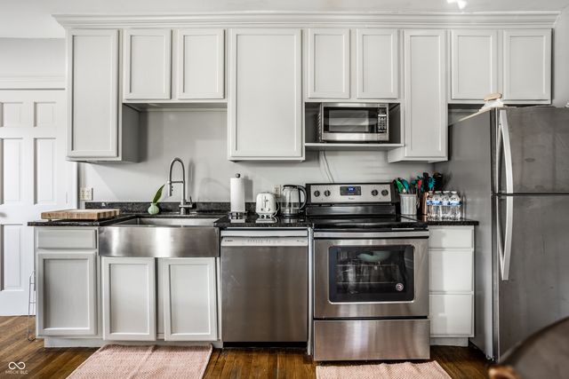 1514 N College Avenue, Indianapolis, IN 46202