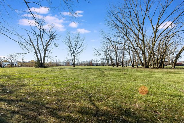 1620 Richmond Circle 208, Joliet, IL 60435